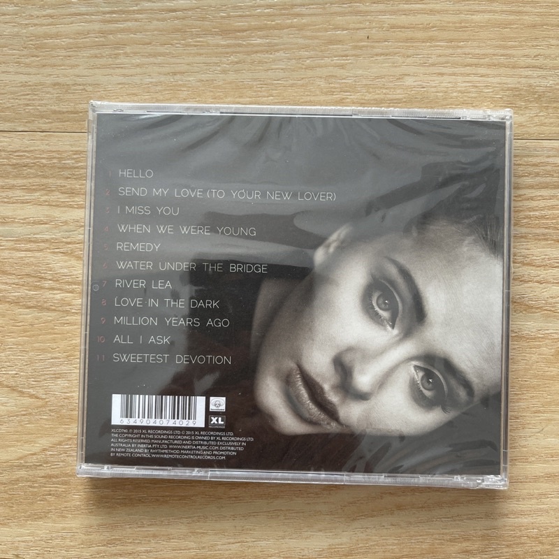 แผ่น CD ซีดีเพลง ADELE : ADELE 25 แผ่นมือสอง สภาพดี