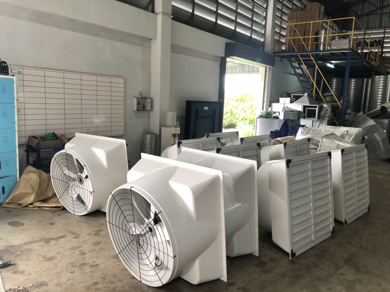 พัดลมฟาร์มไฟเบอร์กลาส ESC1060-Fiber (36 นิ้ว)