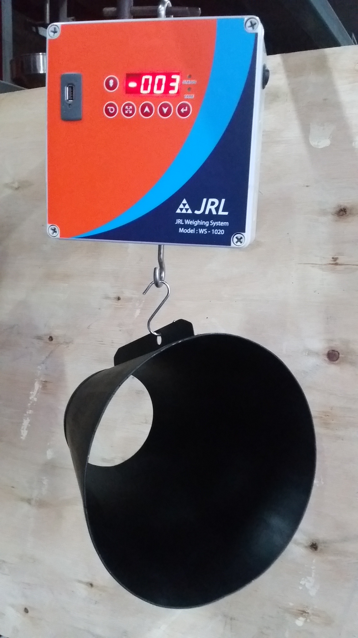 JRL Chick scale model: WS-1020 with hopper ตาชั่งไก่ ขนาด 10 กิโลกรัม พร้อม ฮอปเปอร์