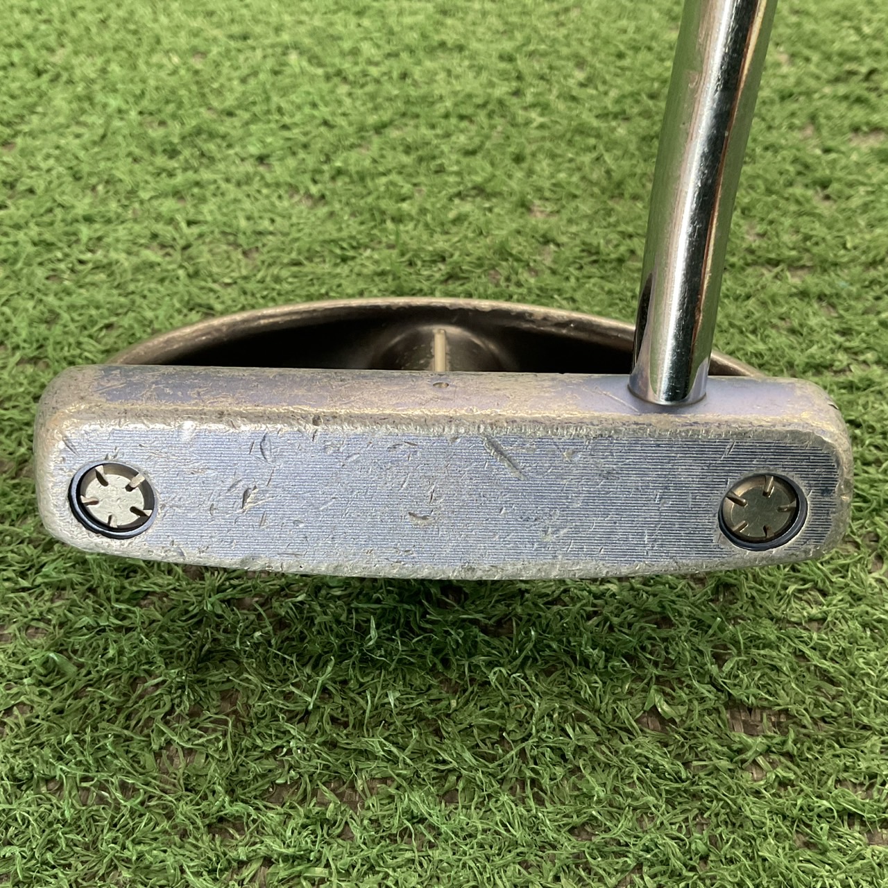 PUTTER BRIDGESTONE : TOURSTAGE ViQ III ก้านเหล็ก