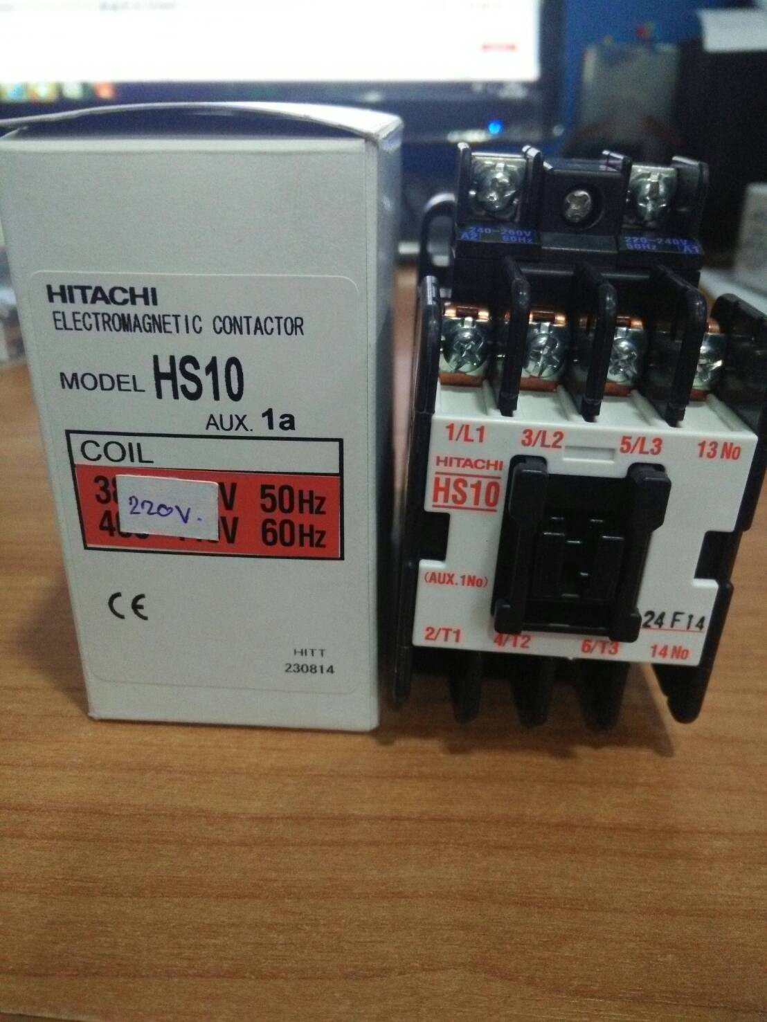 แมกเนติก HS10 220V hitashi