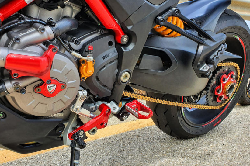 ปั๊มครัชล่าง 29 mm CNC RACING FOR DUCATI SCRAMBLER 800