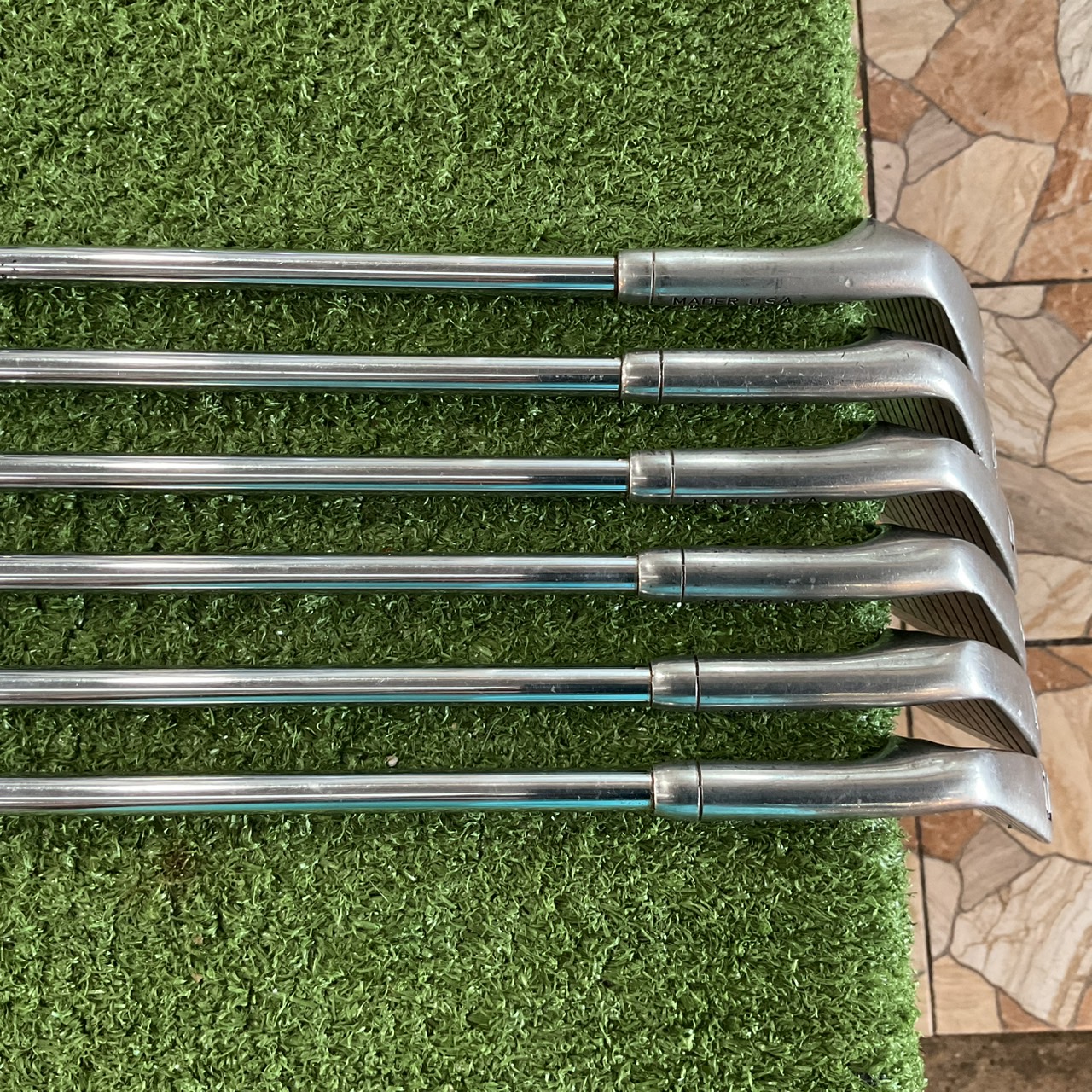 ไม้กอล์ฟ Confidence II / LITE ก้านเหล็ก