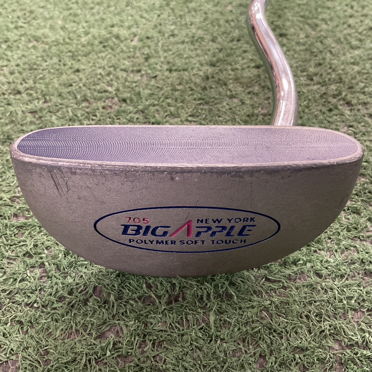 PUTTER BIG APPLE : NEW YORK 705 ก้านเหล็ก