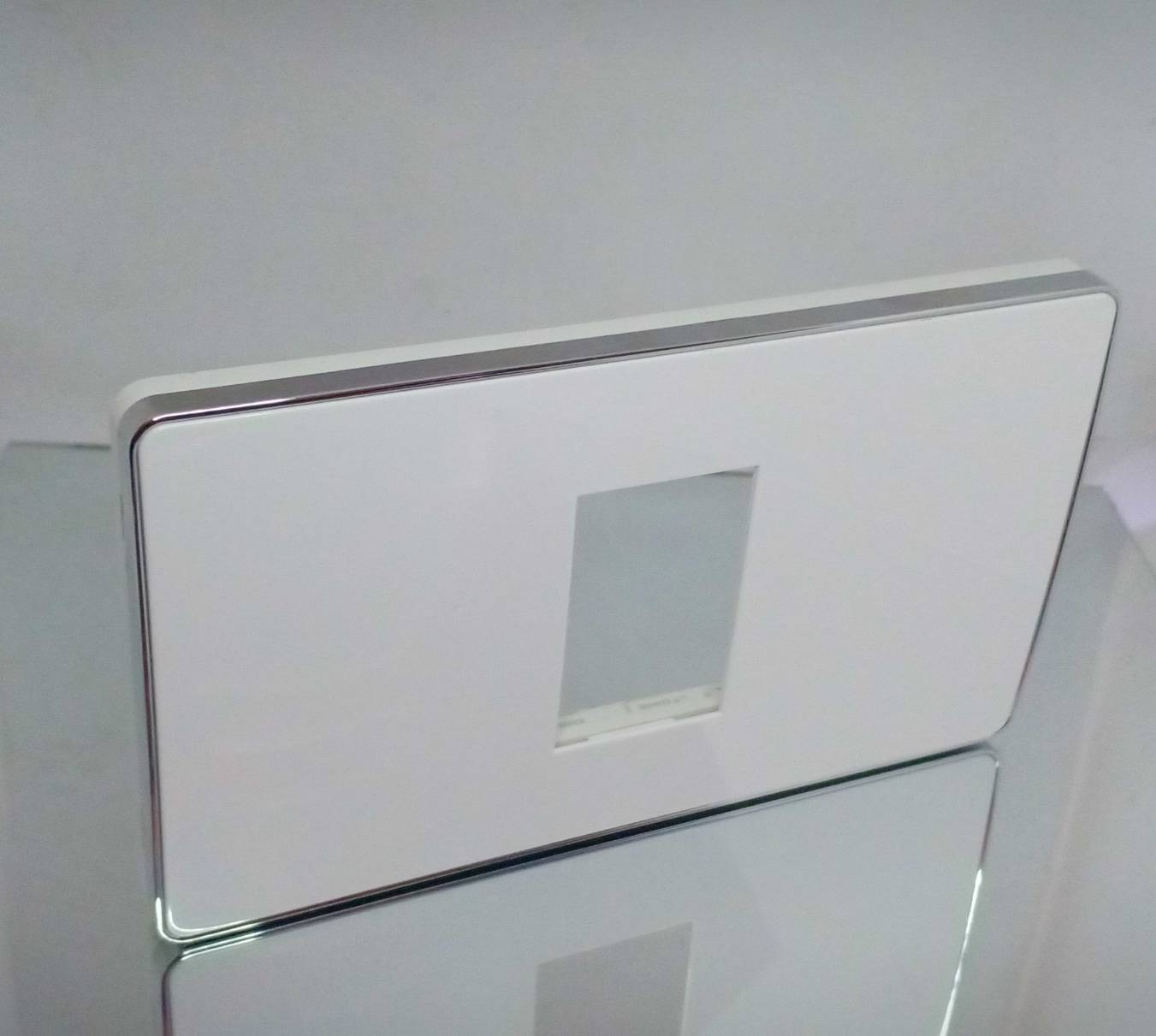 Wall Plate HDMI แบบขันยึด (ขอบเงา)(2ช่อง)