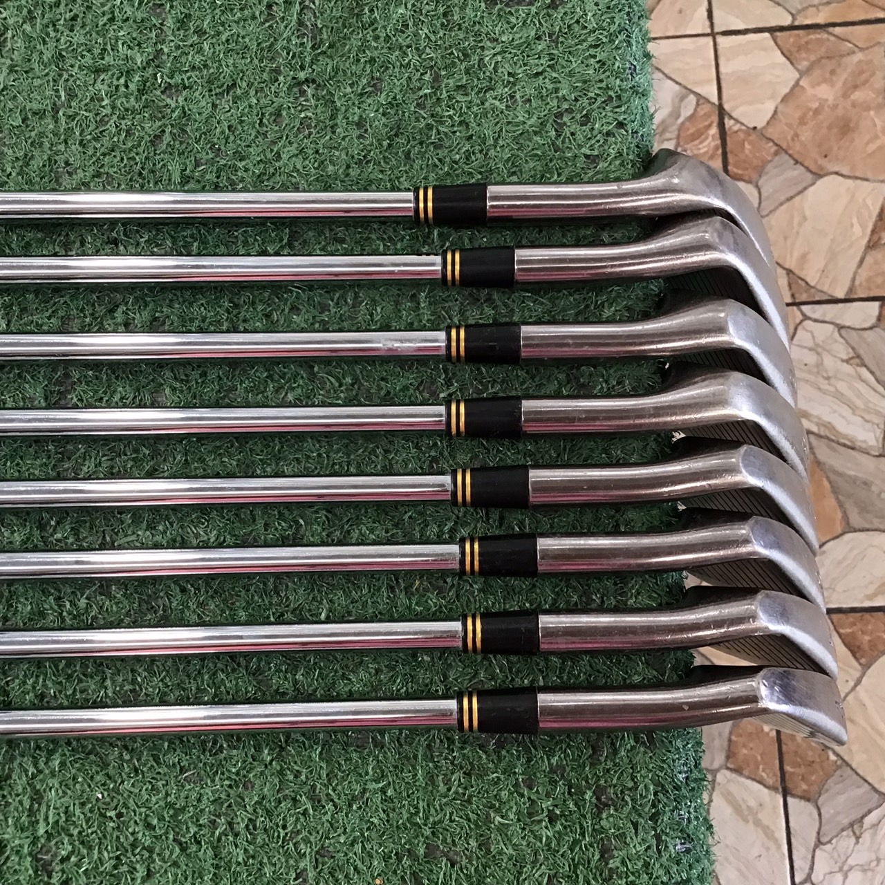 ไม้กอล์ฟ GOLF LABO : Clue series -MX330- REAL ก้านเหล็ก