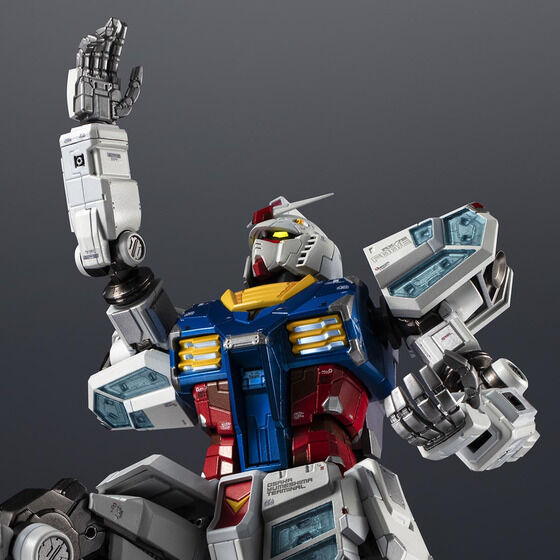 Preorder BANDAI SPIRITS CHOGOKIN RX-78F00/E GUNDAM Re:PACKAGE + EXPO2025 CHOGOKIN EX-001 GRASS FEATHER