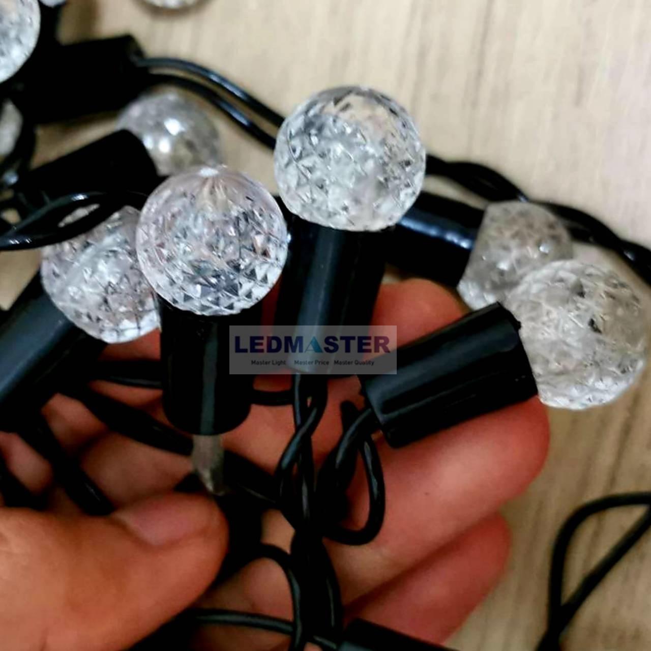 ไฟประดับตกเเต่งปีใหม่ ไฟเส้น led ทรงกลม ขาวใส เเสงรวม RGB เเบบไฟกระพริบสลับสี จำนวน 50 หัว สายไฟสีขาวใส ใช้สำหรับเป็นไฟเเฟนซีประดับอาคาร สถานที่ ตกเเต่งสวน งานปีใหม่ งานลอยกระทง ไฟประดับห้อง ไฟตกเเต่ง led ไฟเส้น ไฟปีใหม่ ไฟคริสมาส