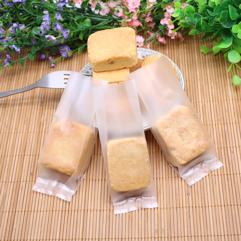 ถุงขนม ถุงคุกกี้ ซองซีลกลาง ขยายข้าง เนื้อขุ่น ขอบตรง (50 ใบ)