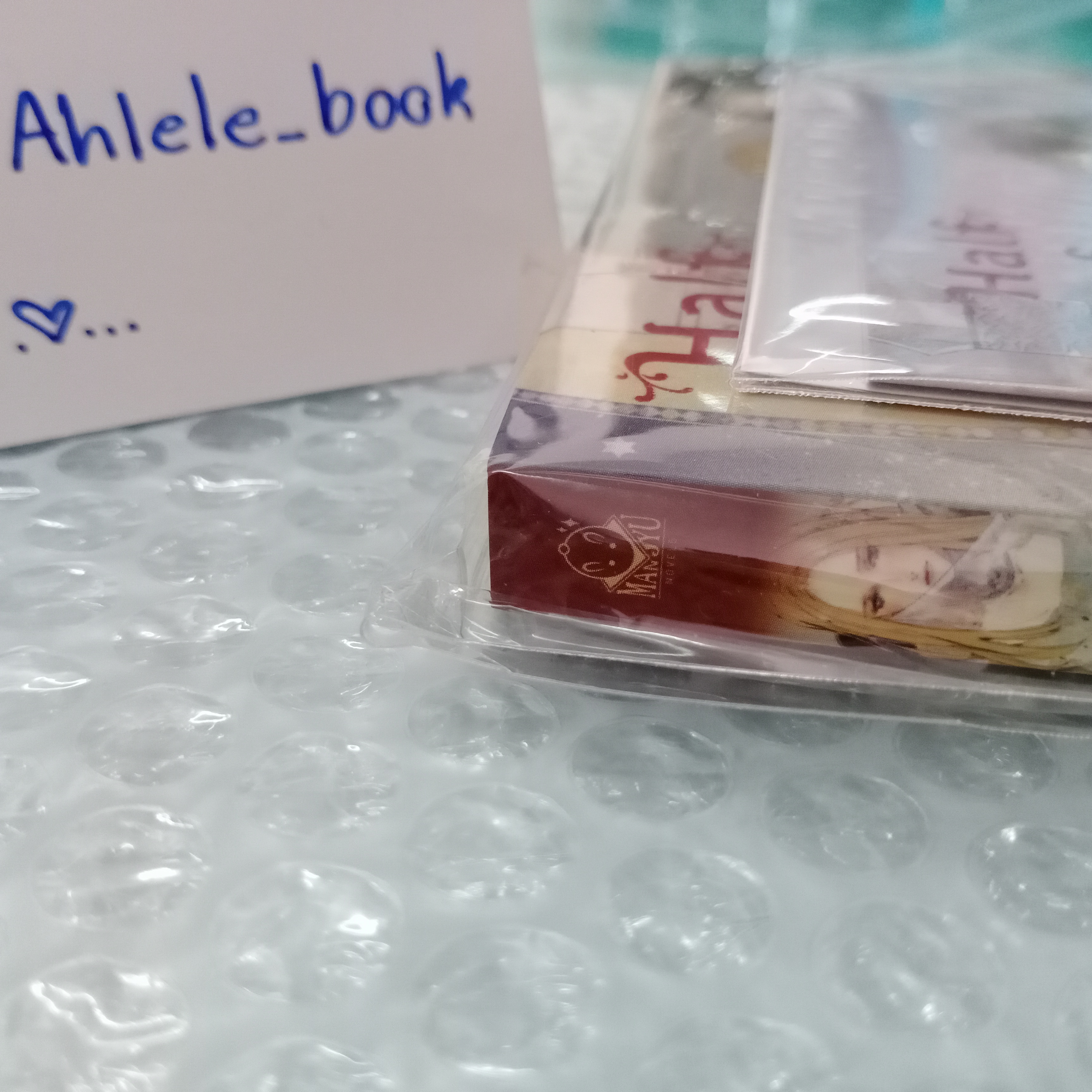 [นิยายวาย][มือ1] Half of The World อาณาจักรครึ่งโลก + มินิโนเวล