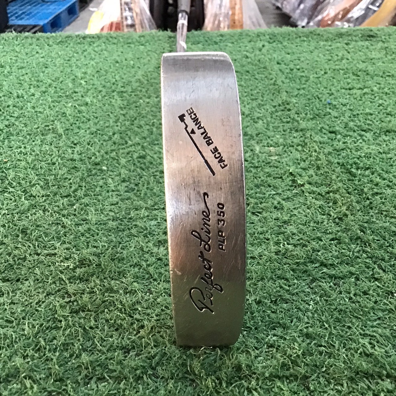 PUTTER Perfect Line ก้านเหล็ก