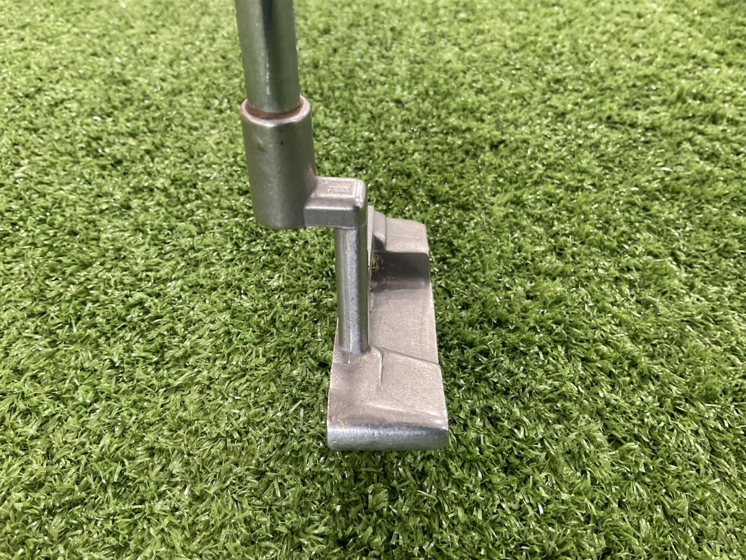 PUTTER action Golf : A-200 ก้านเหล็ก