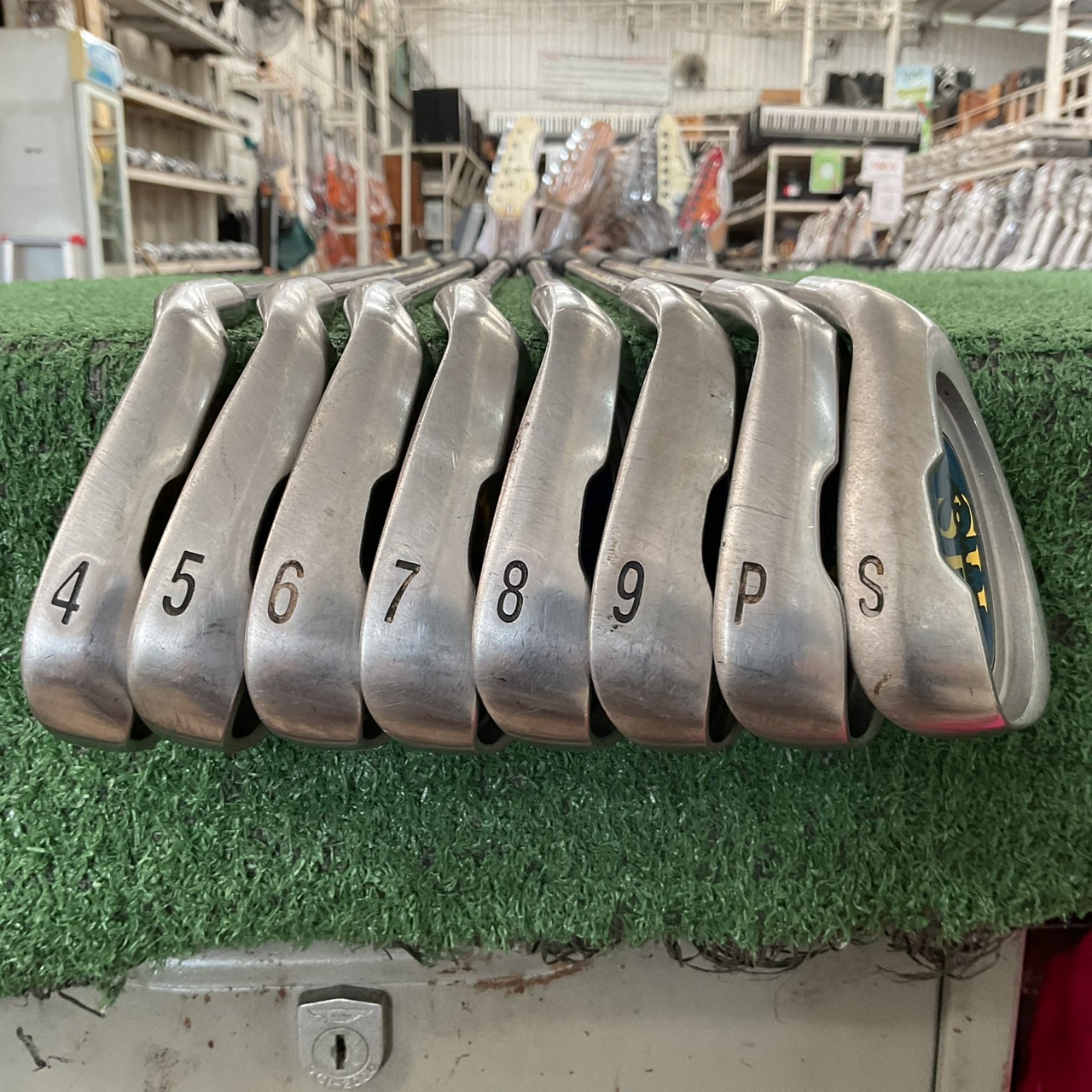 ไม้กอล์ฟ HS : TOUR MODEL ก้านกราไฟร์