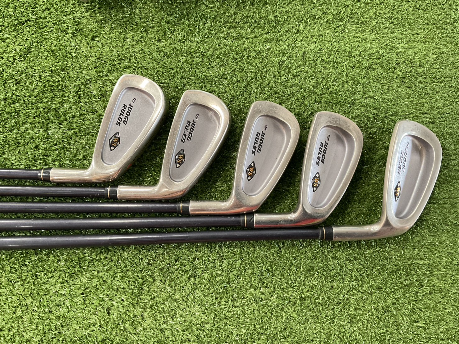 ไม้กอล์ฟ Founders Club : THE JUDGE RULES WS ก้านกราไฟร์