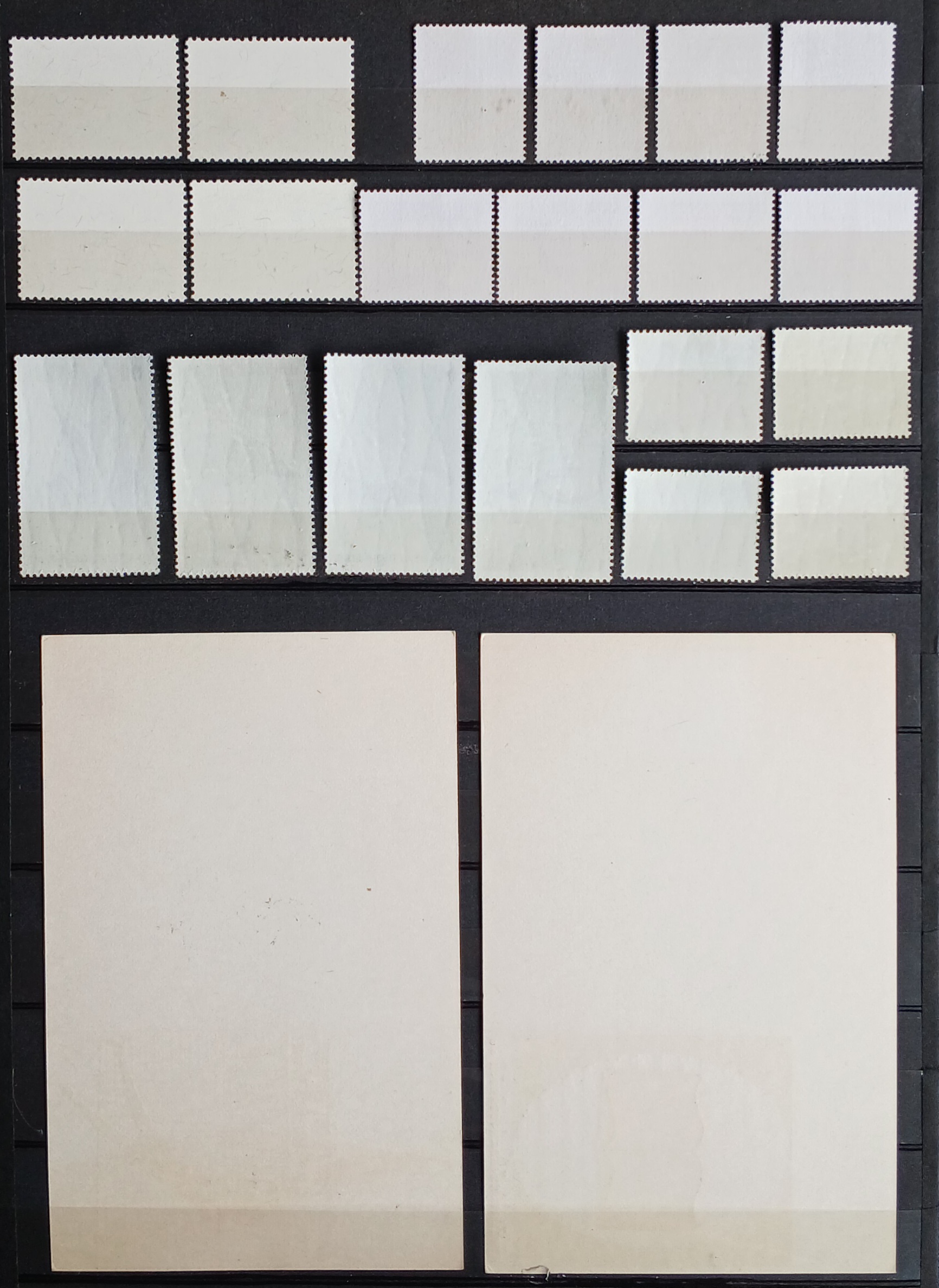 s3410-แสตมป์ไทย ยังไม่ใช้ 80 ดวง (ราคาคู่มือ 1300.-/ราคาหน้าดวง 282.-) มีครบชุด ดวงเดี่ยว ดวงเศษ ส่วนใหญ่ดี (มีรอยสนิม 4 ดวง) พิจารณาตามภาพครับ ..+ไปรษณียบัตร พิมพ์พระรูป ร.9 และวาระ จำนวน 2 ใบ