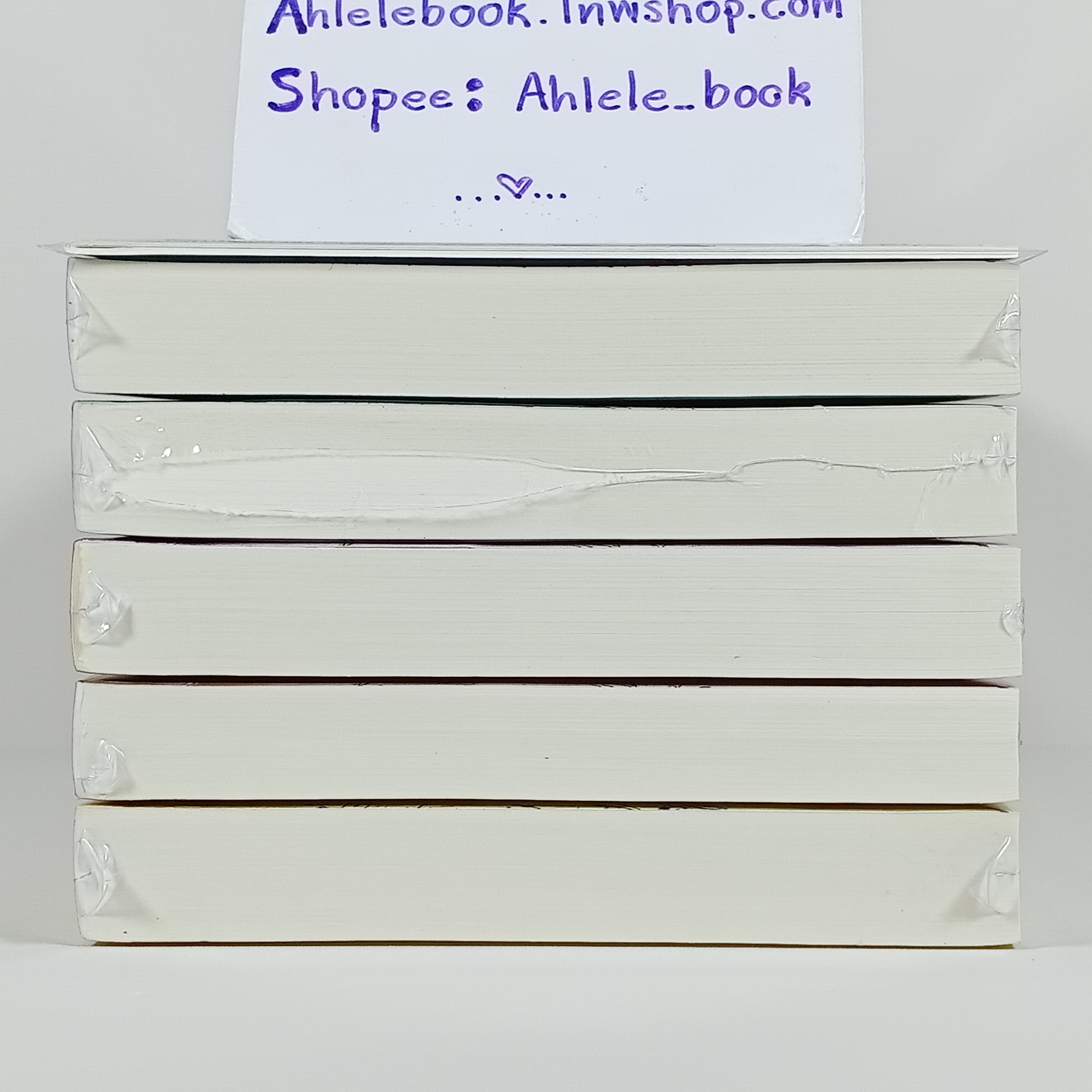 [นิยาย][มือ1] ฮูหยินบุก เล่ม 1-5 (จบ) + Tailor Made หวาน