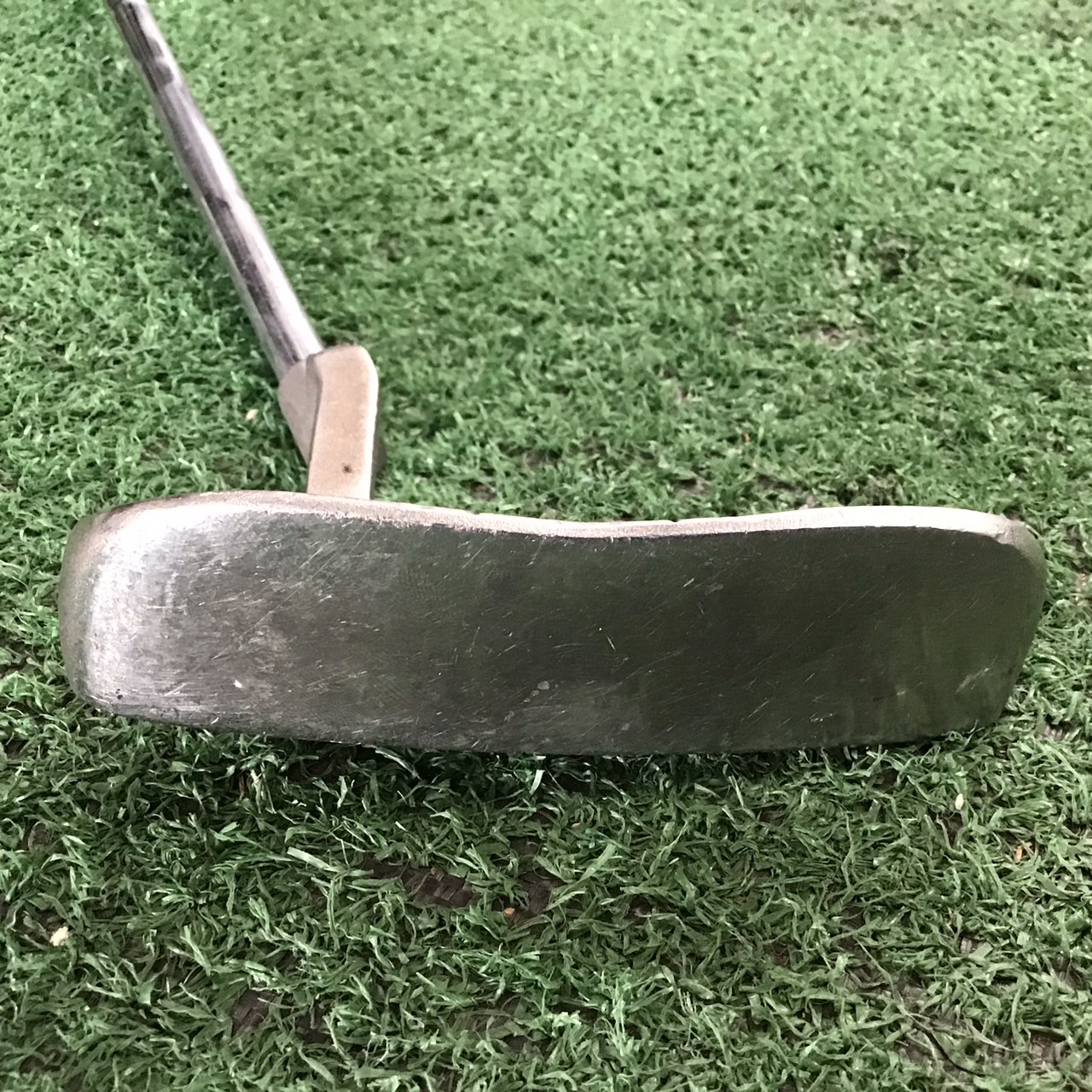 PUTTER ODYSSEY : DF™ 990 ก้านเหล็ก