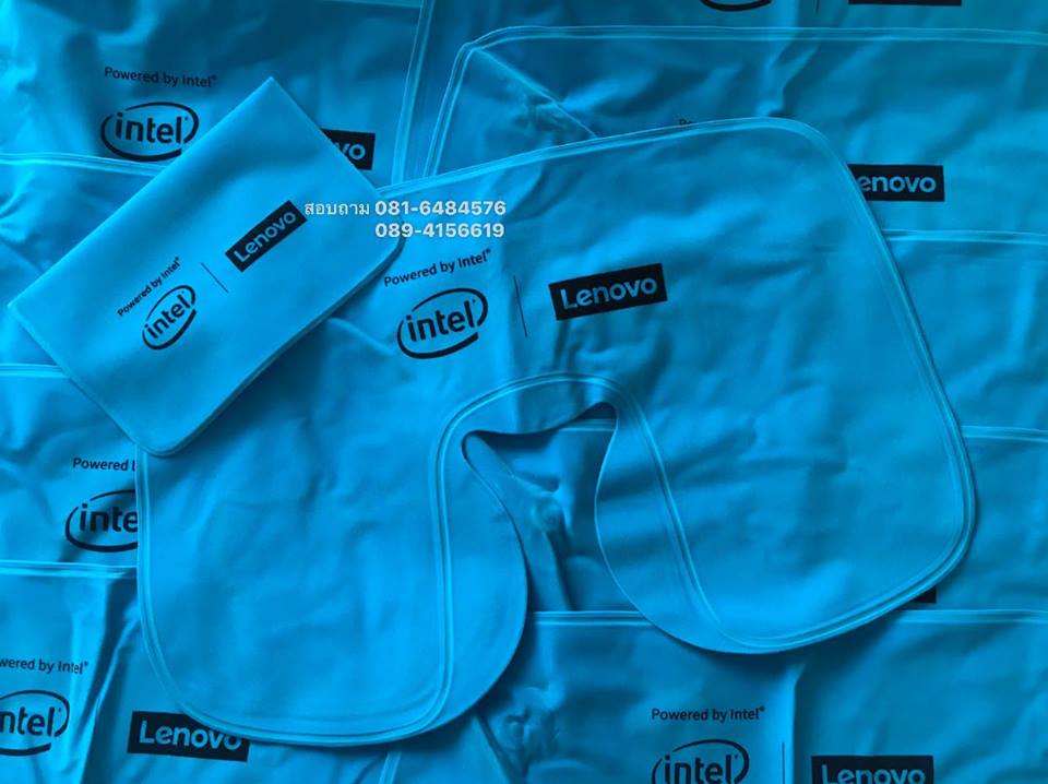 หมอนรองคอเป่าลม เนื้อผ้ากำมะหยี่ พร้อมสกรีนโลโก้