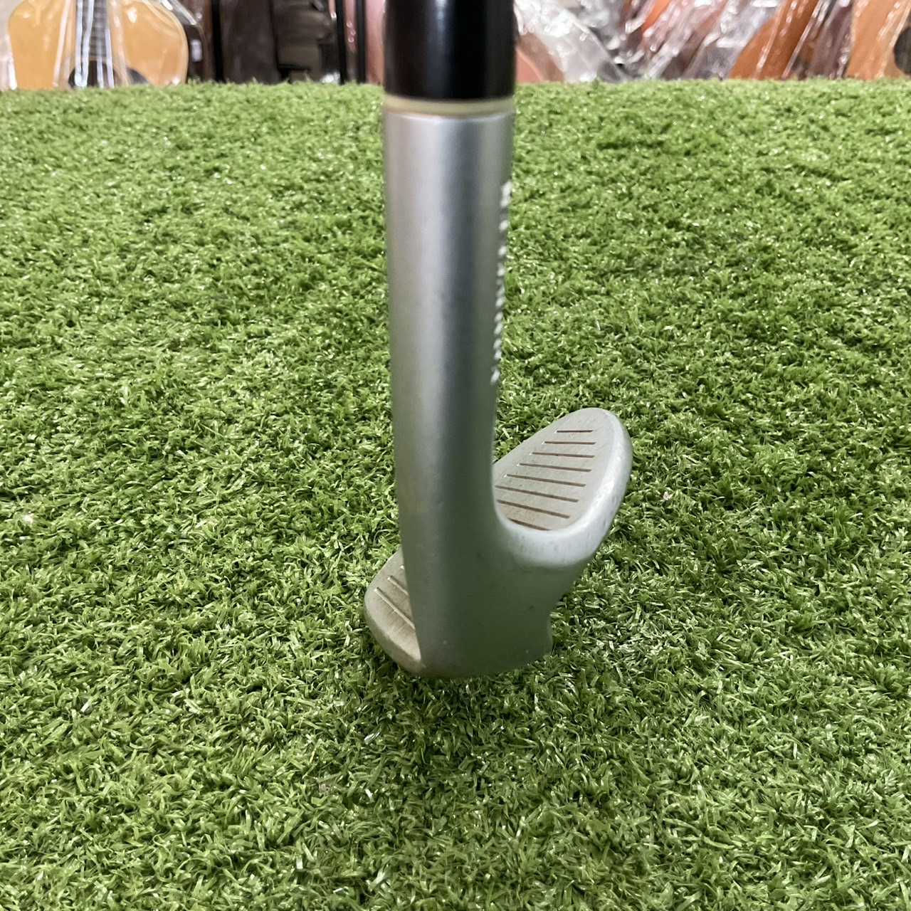 WEDGE FOURTEEN : C303 SW ก้านเหล็ก