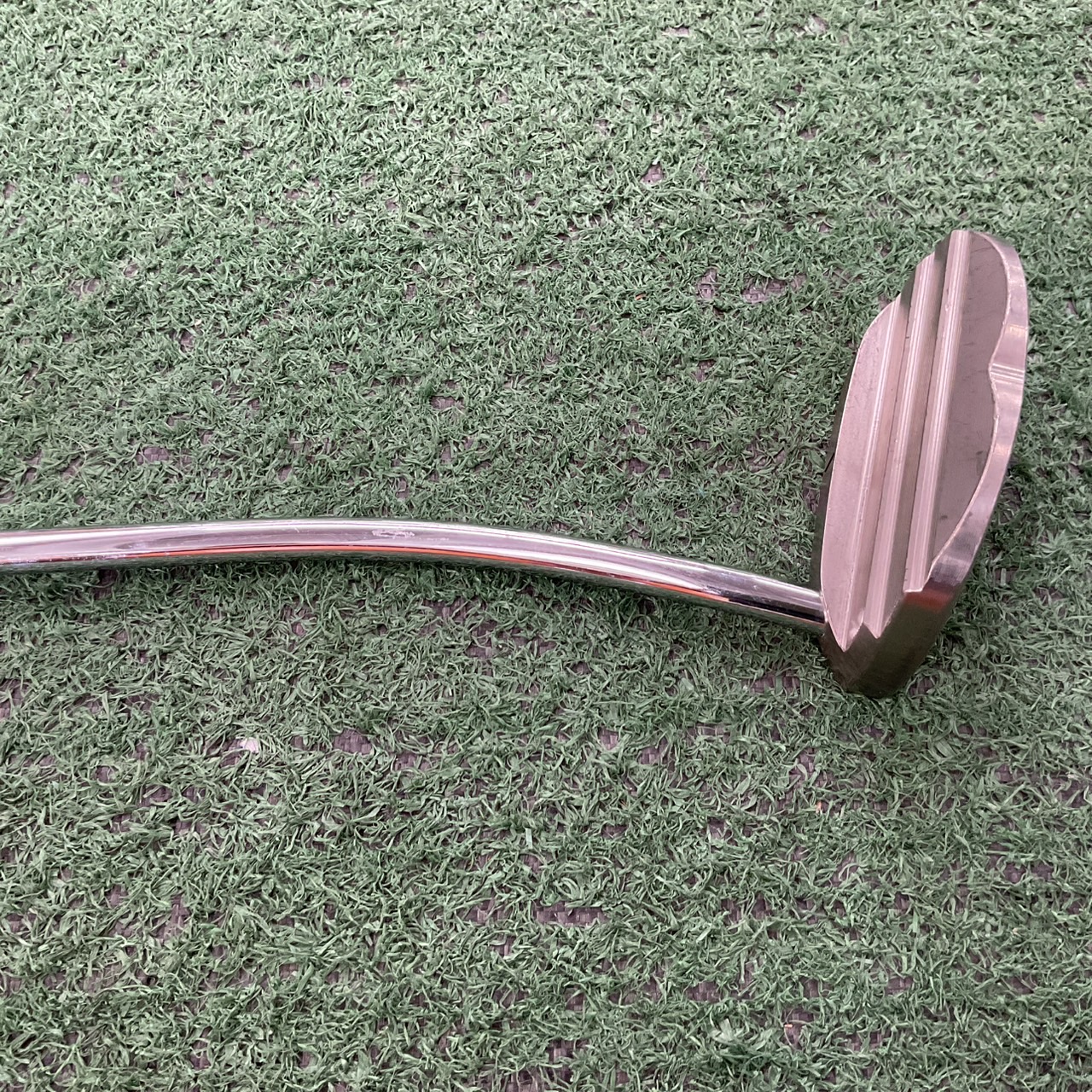 PUTTER TITAN : 100 HEAD TONY-702 ก้านเหล็ก