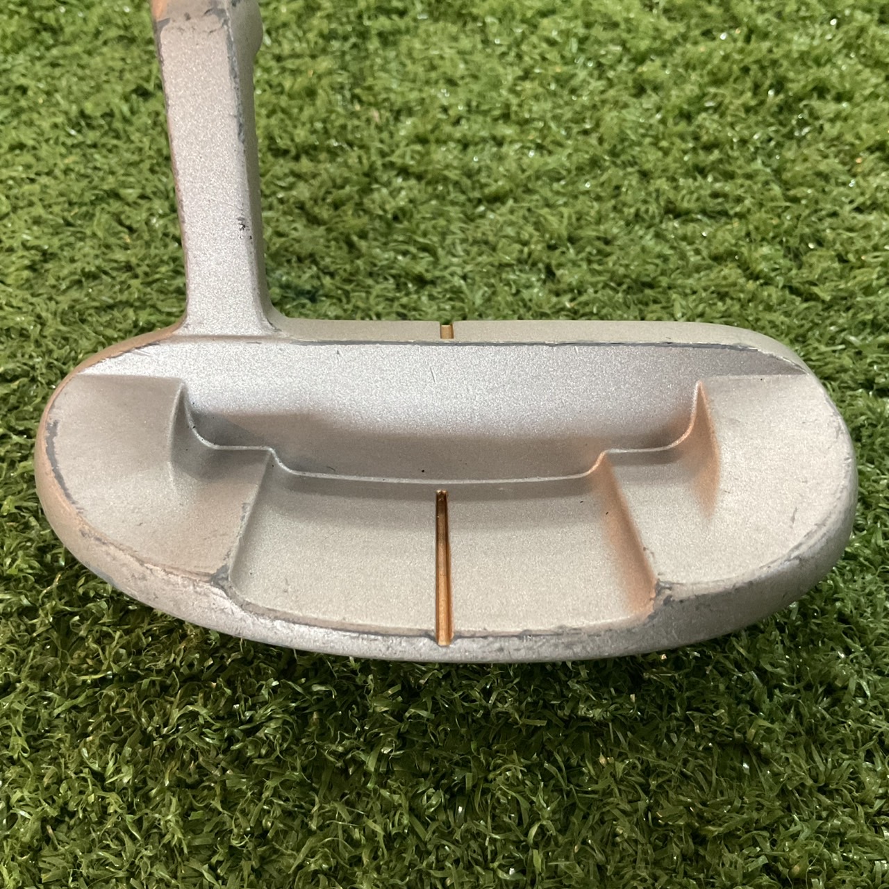 PUTTER Mizuno : efil ก้านเหล็ก (สำหรับผู้หญิง)