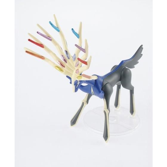 1057752 Pokemon Plastic Model Collection No.33 Xerneas