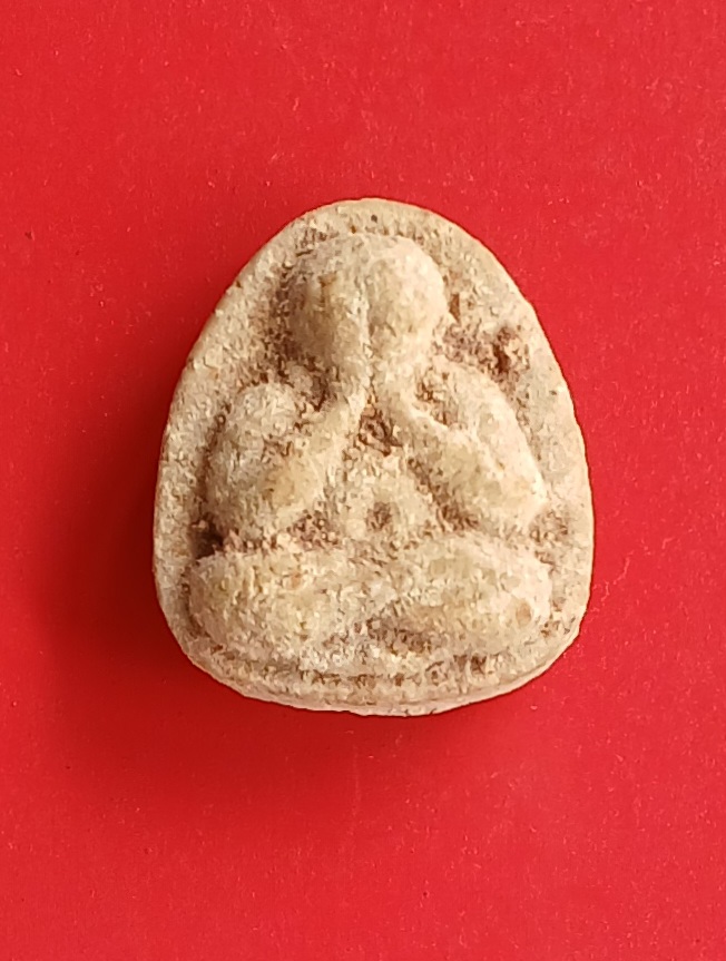 พระปิดตา เนื้อผง ไม่ทราบที่