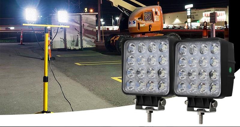 LED FLOODLIGHT ไฟสปอร์ตไลท์ แบบเหลี่ยม ขนาด 4 นิ้ว กำลังไฟ 48 Watt 12V-24V เเสงขาว จำนวน 1 ชิ้น