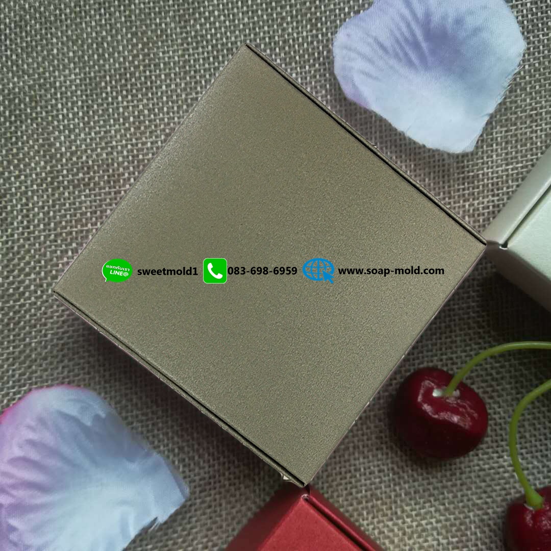 กล่องพับกระดาษสี่เหลี่ยมสีสันสดใส มีให้เลือกขนาดและสี (แพ็ค50ชิ้น)