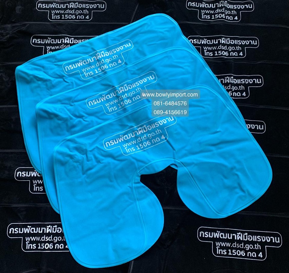 หมอนรองคอเป่าลม เนื้อผ้ากำมะหยี่ พร้อมสกรีนโลโก้