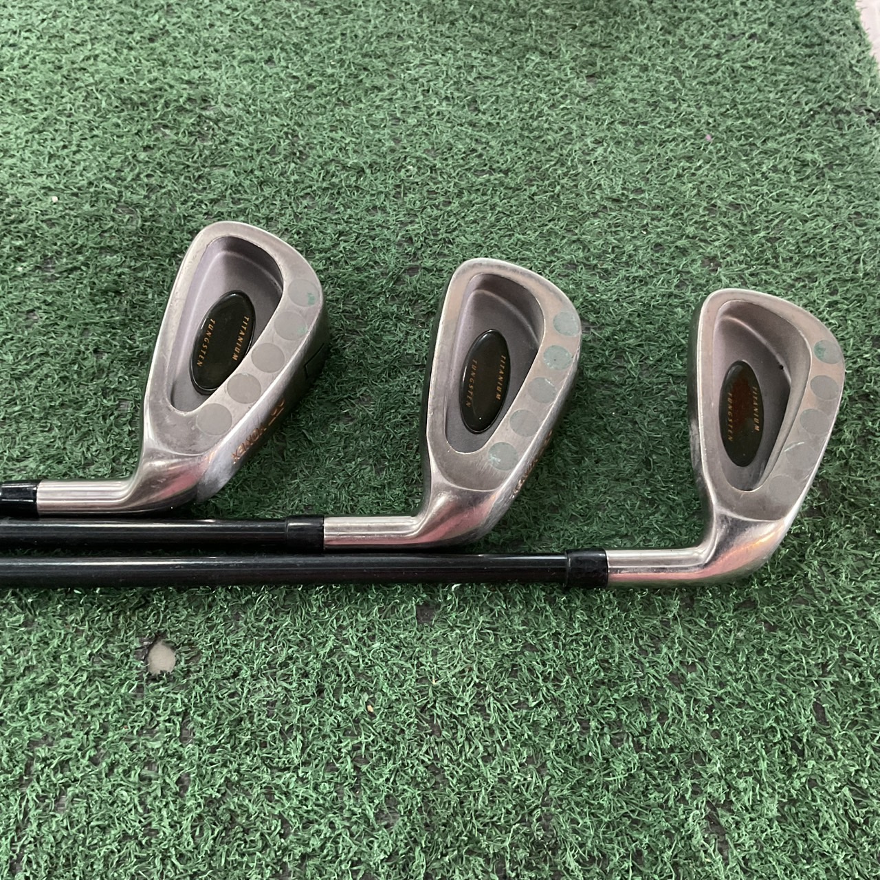 ไม้กอล์ฟ YONEX : BGS5000 ก้านกราไฟร์