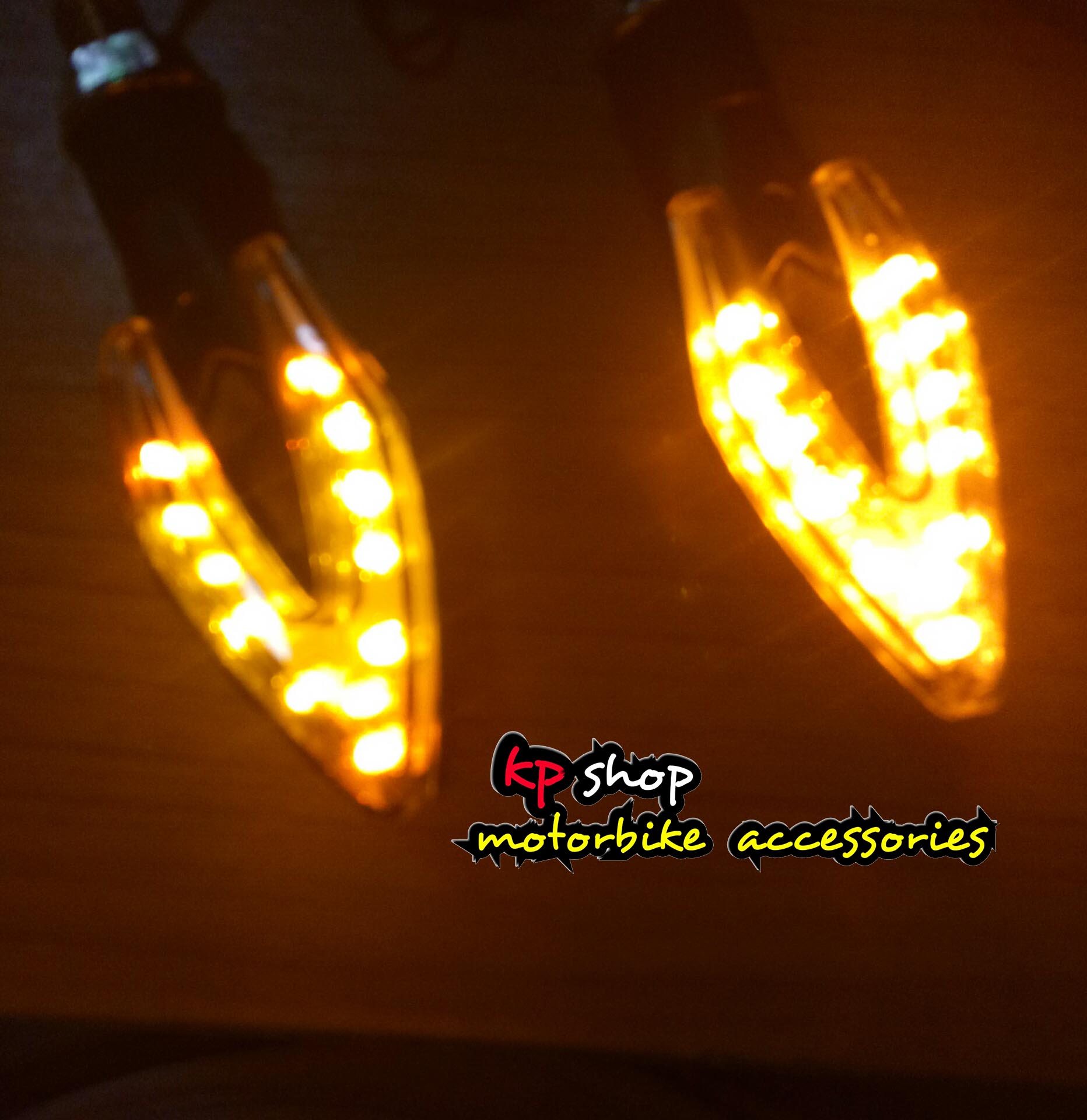 ไฟเลี้ยวมอเตอร์ไซค์แต่ง led