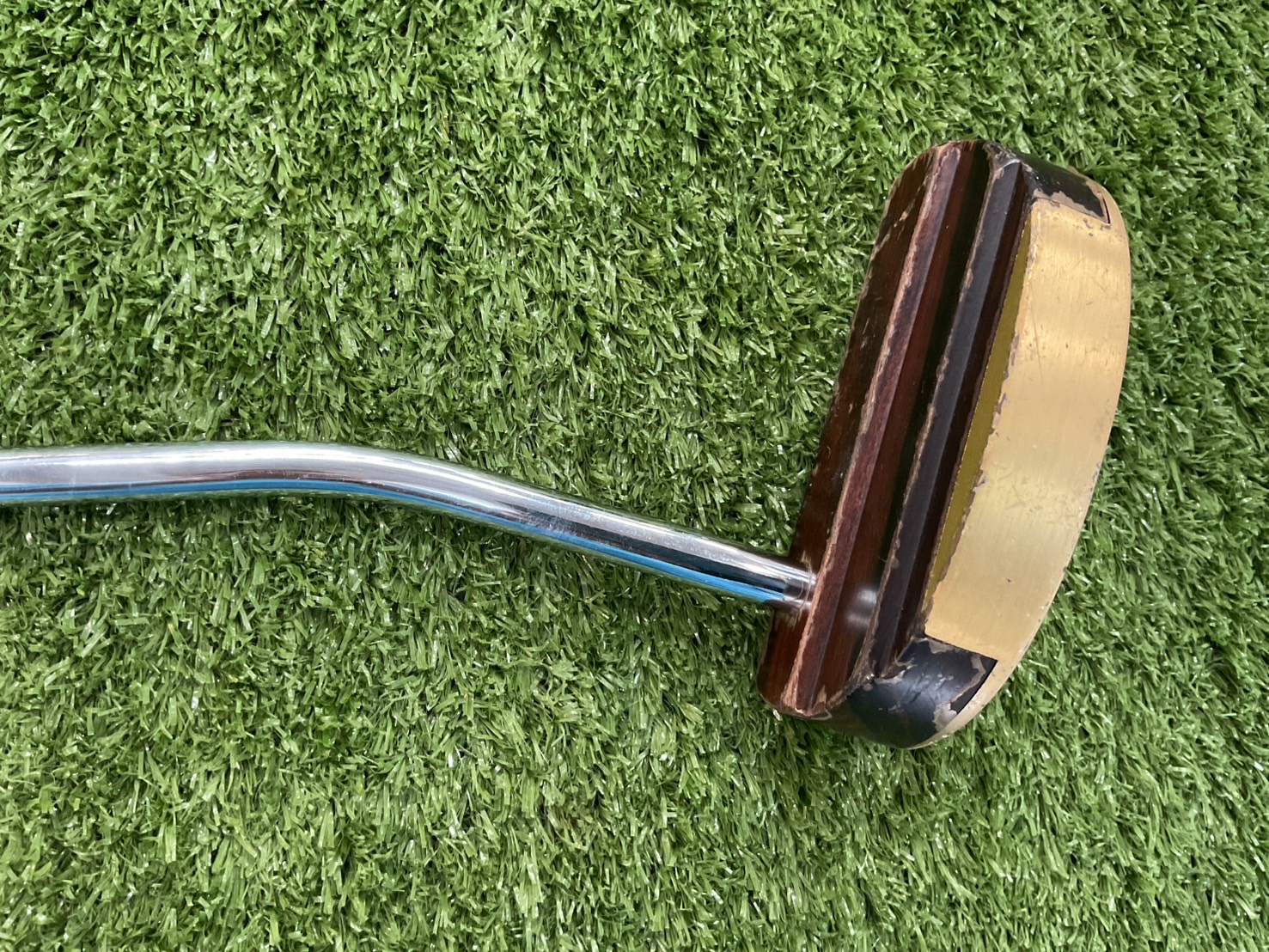 PUTTER SAKURA : WP-9701 ก้านเหล็ก