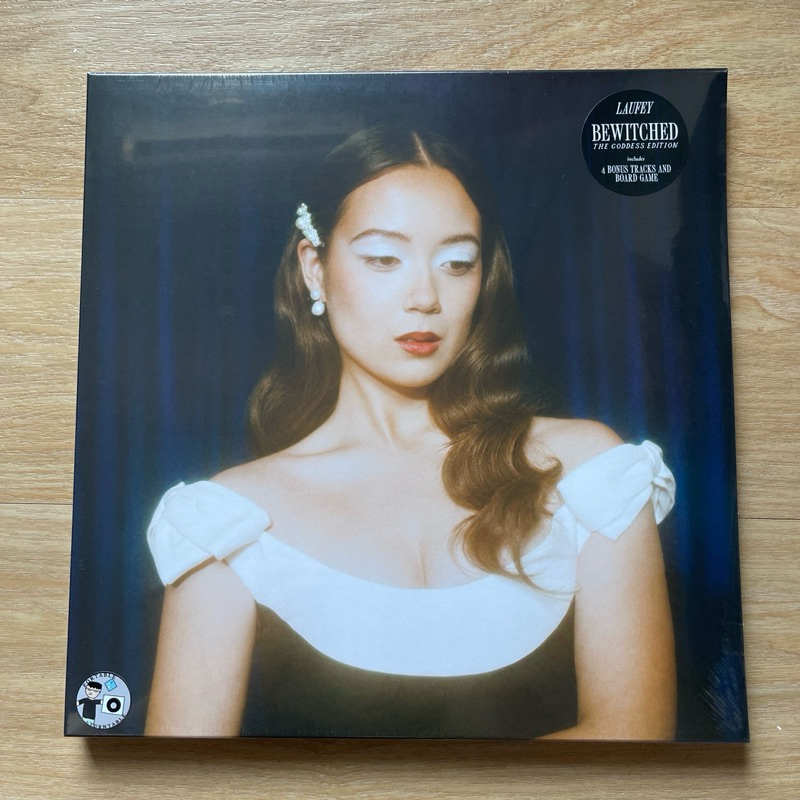 แผ่นเสียง Laufey - Bewitched: The Goddess Edition , 2 x Vinyl, LP, 45 RPM, Album, Navy มือหนึ่ง ซีล