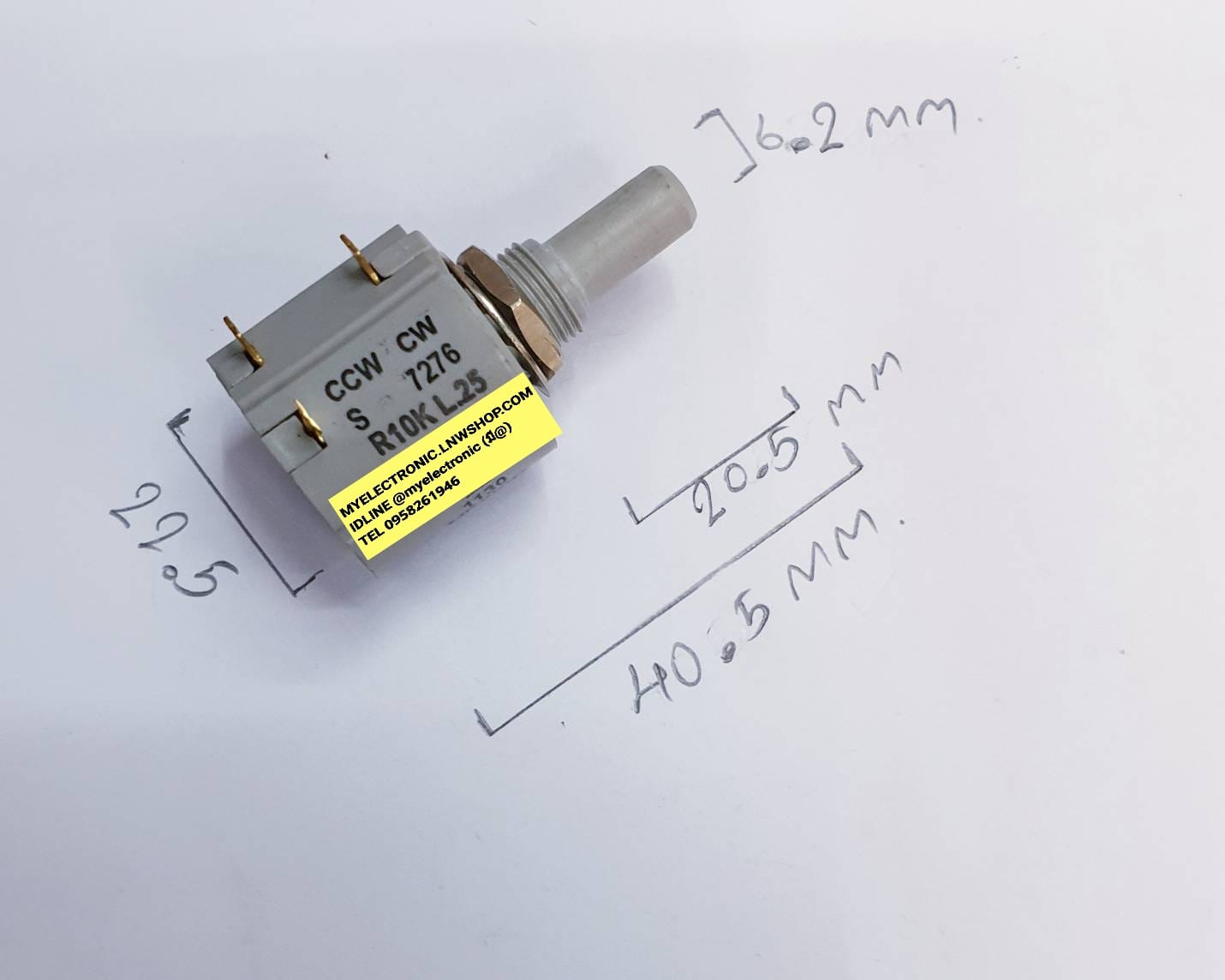 ขายโวลุ่ม5K OHMปรับ10รอบขายโวลุ่มปรับสิบรอบแกนพลาสติกR5K L.25 S7276 โวลุ่ม5K10รอบ รุ่น S 7276 สีเทา โวลุ่ม วอลลุ่ม โวลุ่มทดรอบ10รอบยี่ห้อBIรุ่น7276MADE IN MEXICO ยี่ห้อ BI MADE IN MEXICO ของแท้ ราคา ตัวละ . . . . . หน่วย บาท