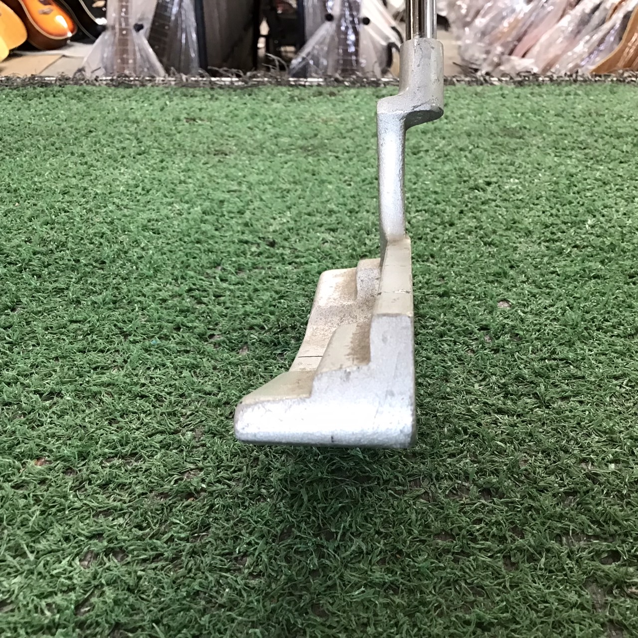 PUTTER ARIGA : P18 ALL ONE ก้านเหล็ก
