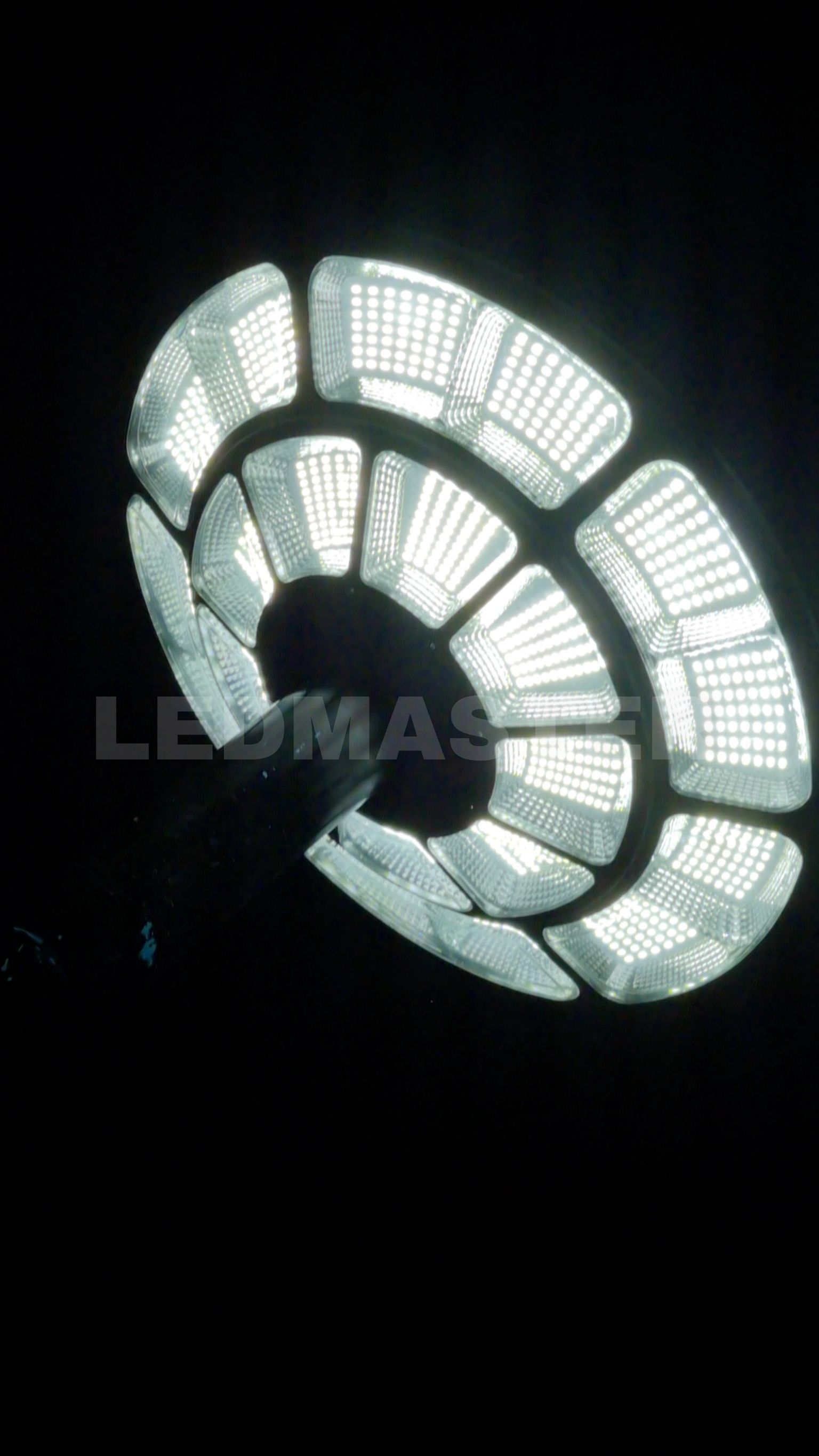 โคมไฟถนนโซล่าเซลล์ UFO รุ่น 200000W ✅โหมดสว่างคงที่