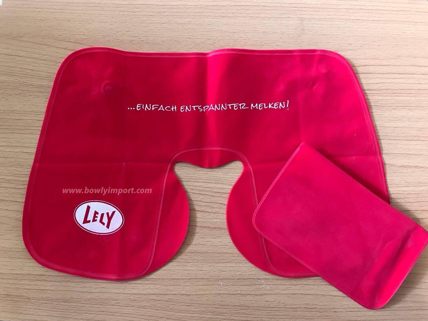 หมอนรองคอเป่าลม เนื้อผ้ากำมะหยี่ พร้อมสกรีนโลโก้