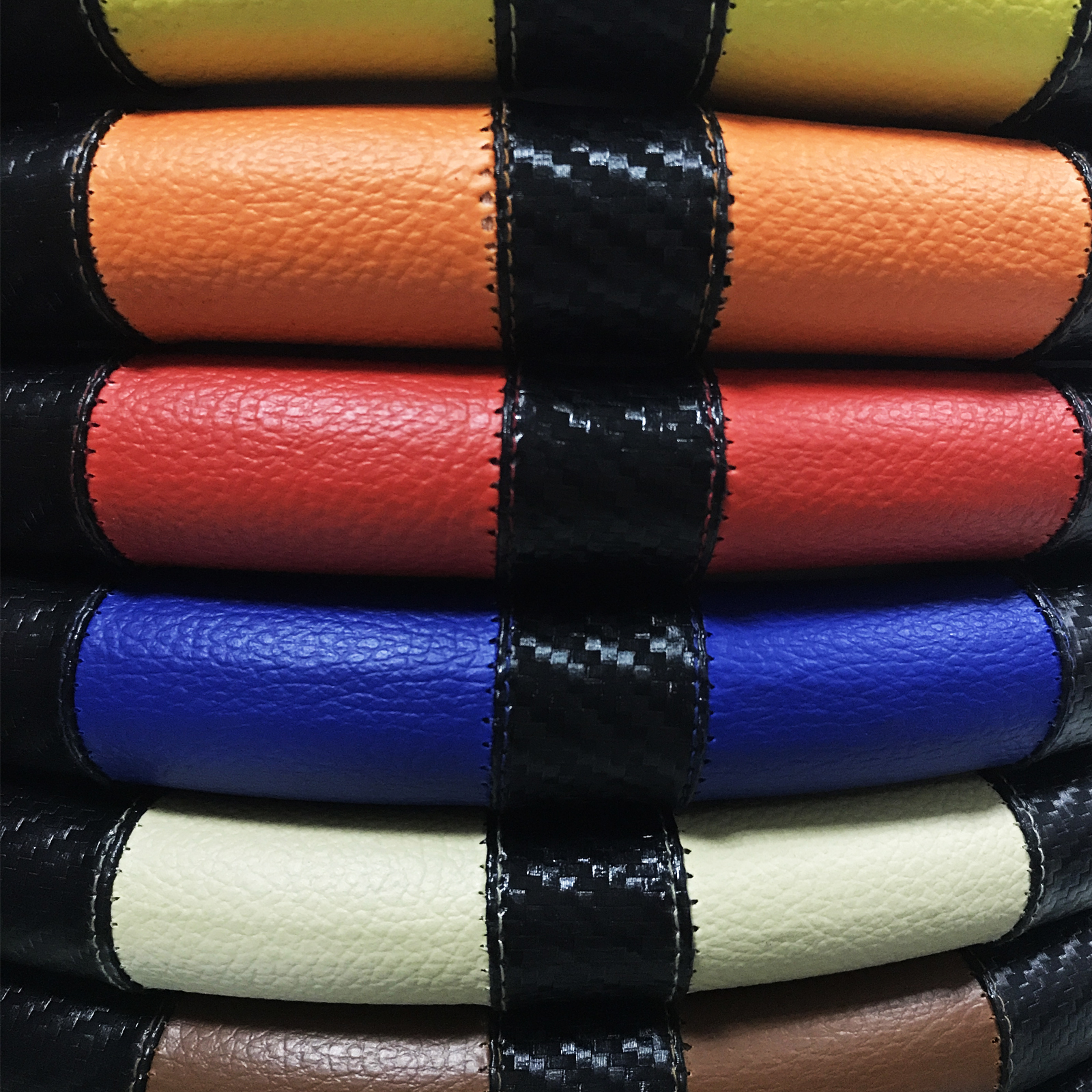 หุ้มพวงมาลัย ลาย New Sport v2 Plus สำหรับรถเก๋งทั่วไป