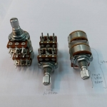 ขาย โวลุ่ม50KB โวลุ่ม4ชั้น แกนสั้น12ขา แกนยาว16มม. โวลุ่มฺB50K โวลุ่ม วอลลุ่ม B50K 50KB 4ชั้น สี่ชั้น โวล่ม4ชั้น โวล่มสี่ชั้น 12ขา โวล่ม12ขา ตัวกว้าง16mmตัวยาว43MM. ALPHA ไต้หวัน ของแท้ ราคา ตัวละ . . . หน่วย บาท