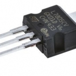 ขาย L7805CV ไอซี เร็กกูเลเตอร์ IC REGULATOR 7805 L7805 CV ไอซี7805 IC7805 ตัวถัง TO-220 ยี่ห้อ ST SGS-THOMSAN ของแท้ ราคา ตัวละ . . . . หน่วย บาท