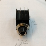 ขาย แจ็คหูฟัง สเตอริโอ 9ขา ลงปริ้น PCB เหลื่ยมดำ2ขั้น แจ็คสเตอริโอ แจ็ค9ขา ราคา ตัวละ . . . . หน่วย บาท