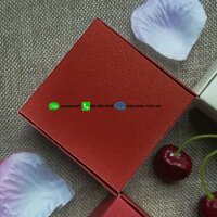 สีแดง ขนาด 7.5x7.5x3cm
