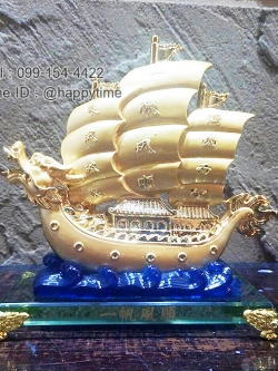 ของขวัญให้ลูกค้า 2560 เรือสำเภามงคล