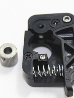 Plastic Feeder Right