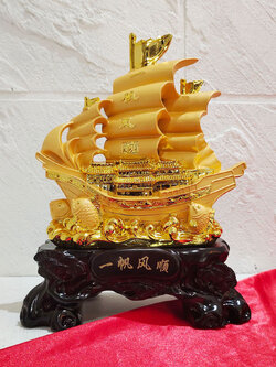 เรือสำเภามงคล ตั้งในบ้านเสริมฮวงจุ้ย