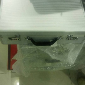 74*กระเป๋าใส่เครื่องมืออลูมิเนียมอย่างดี