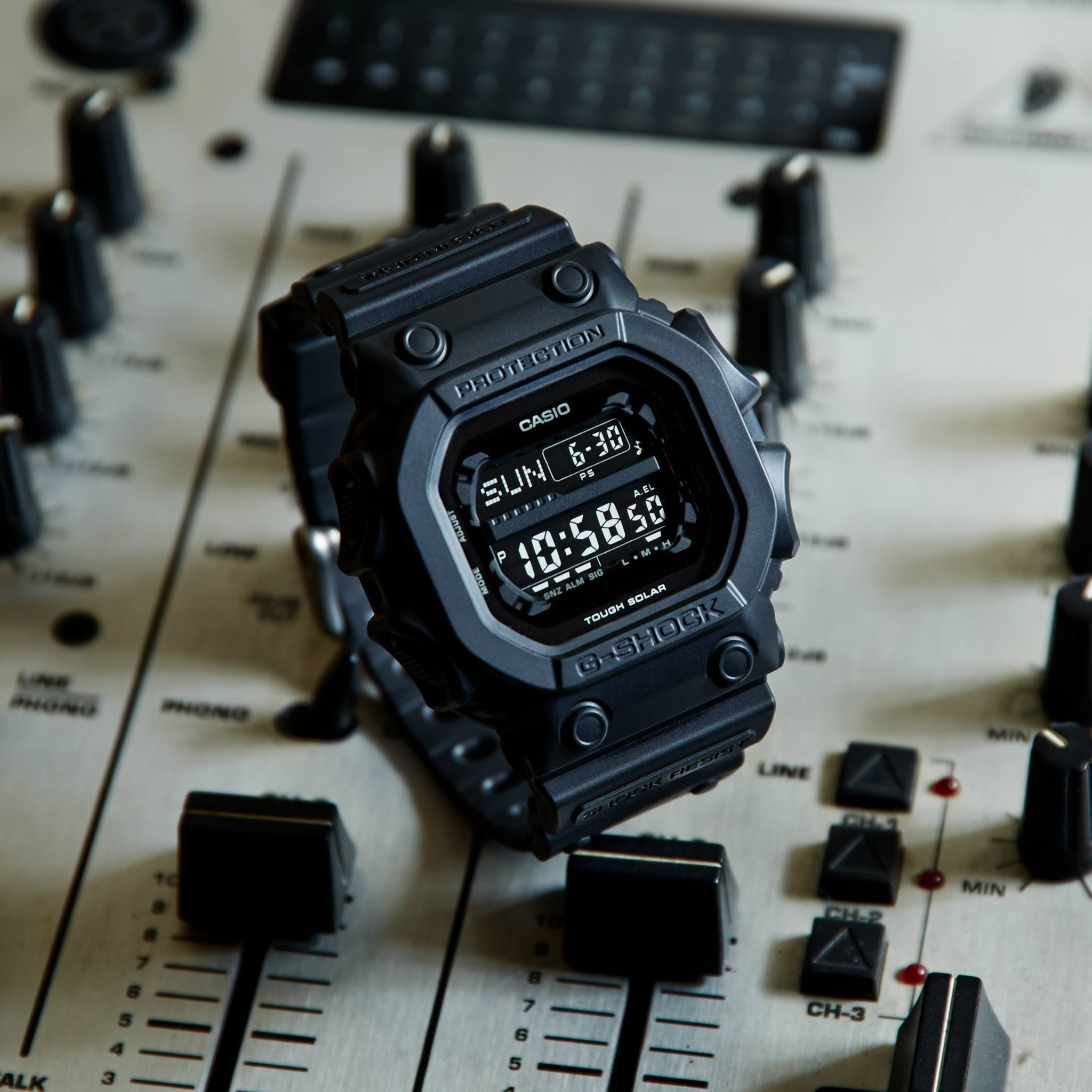 GX-56BB-1 | รุ่นสีพิเศษ | G-SHOCK | นาฬิกา | CASIO - นาฬิกา Casio